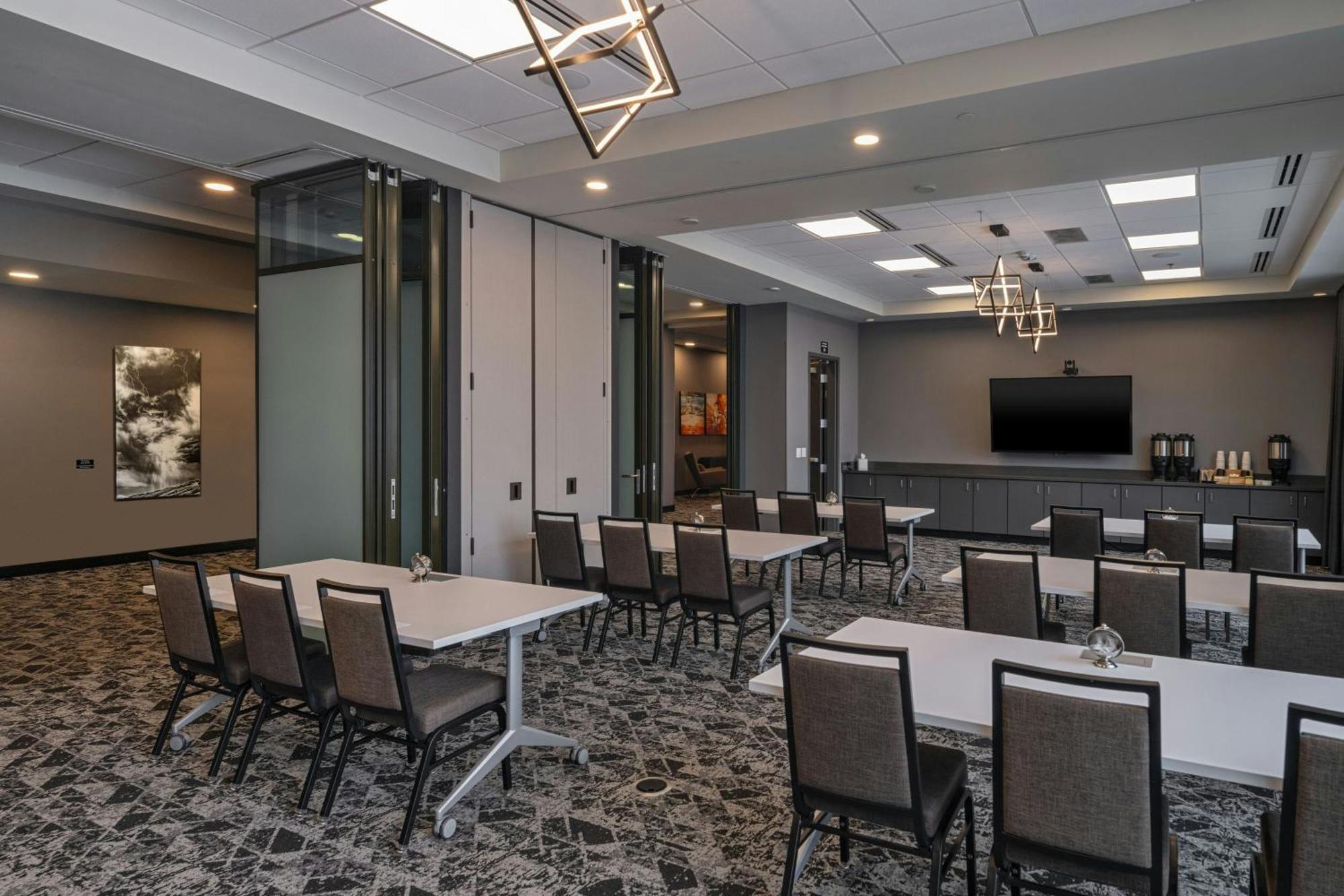 Element Colorado Springs Downtown Hotel Exterior photo